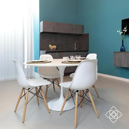 B&bari, Via Cairoli - Le Di Aurelia 4* Bari