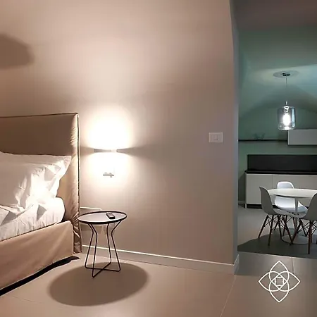 B&bari, Via Cairoli - Le Di Aurelia 3* Bari