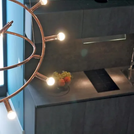 Bed & Breakfast B&bari, Via Cairoli - Le Di Aurelia 4*